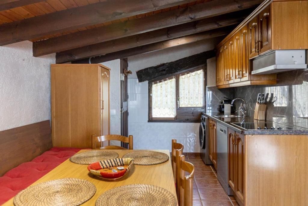 Apartamentos El Coritu Nieda Ngoại thất bức ảnh