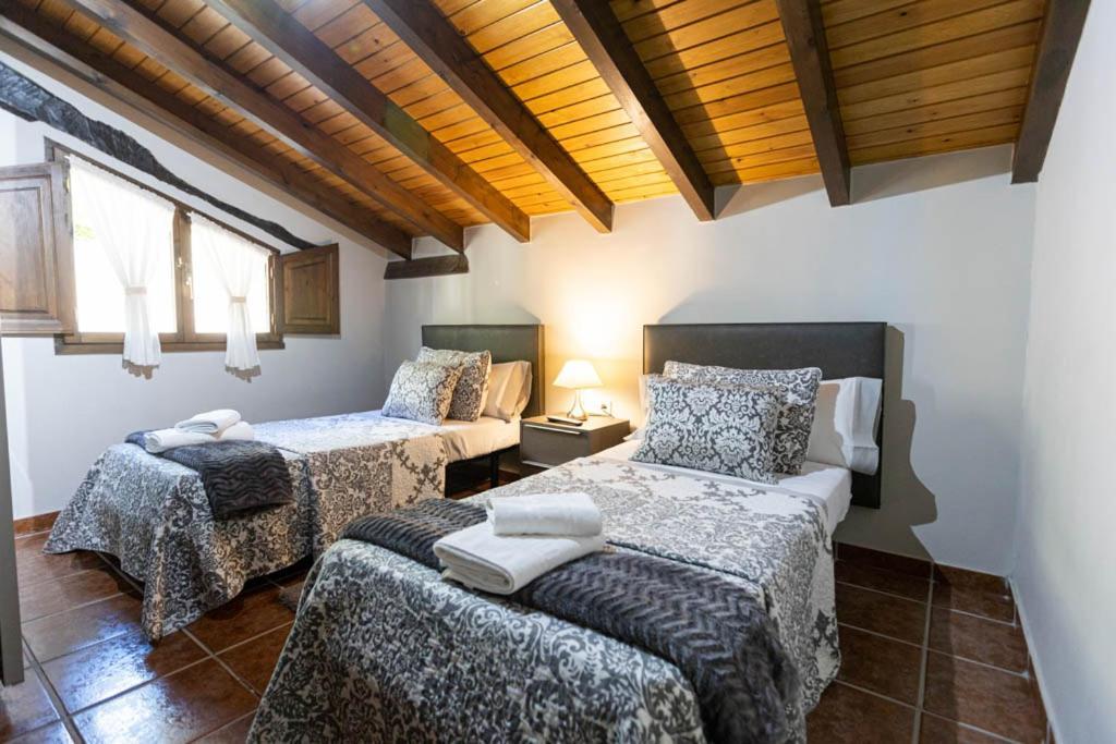 Apartamentos El Coritu Nieda Ngoại thất bức ảnh
